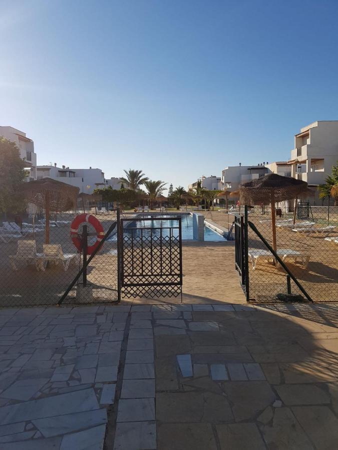 Casa Baja Naturista Con Patio En Primera Linea!