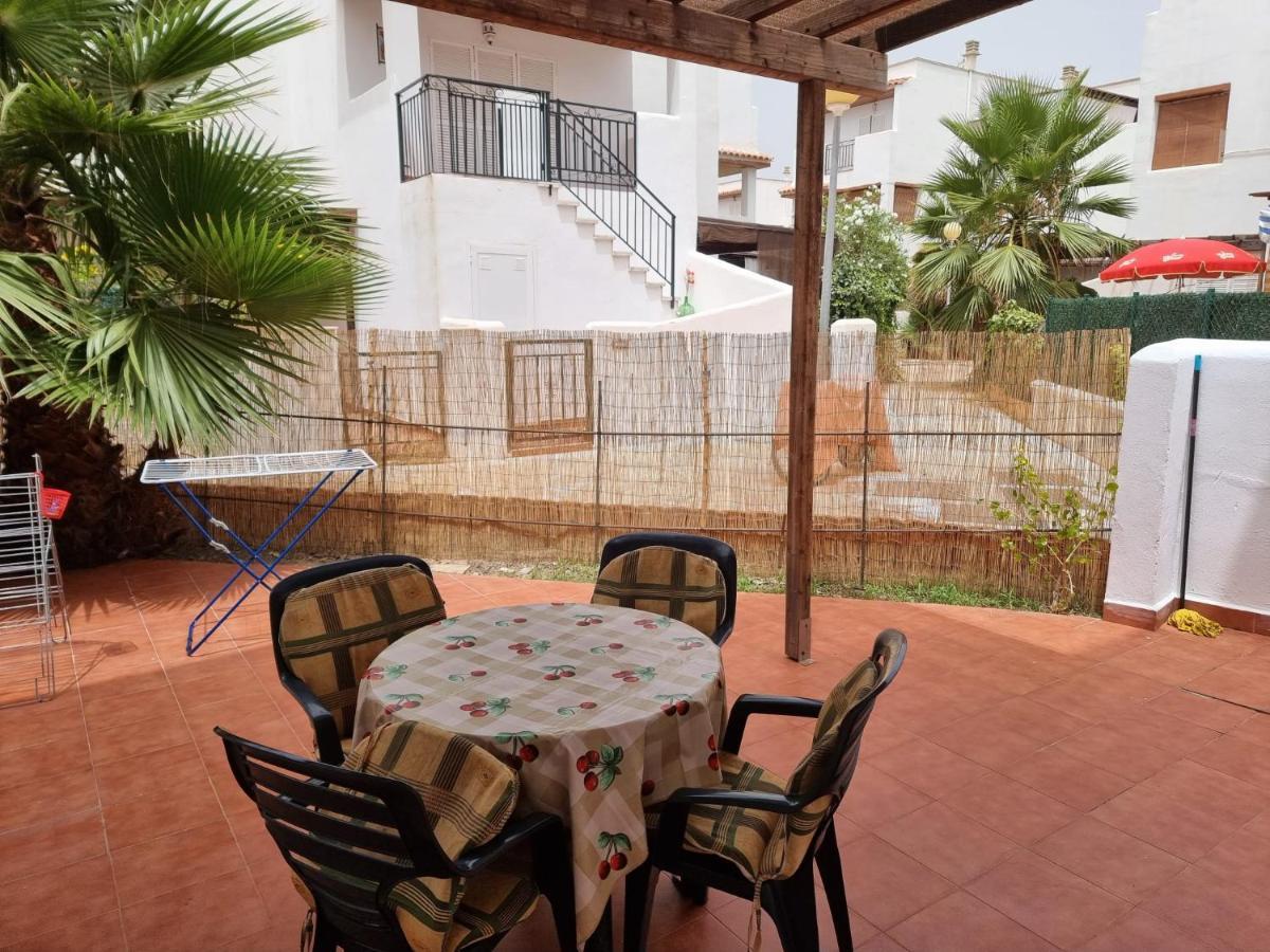Casa Baja Naturista Con Patio En Primera Linea! Apartamento *