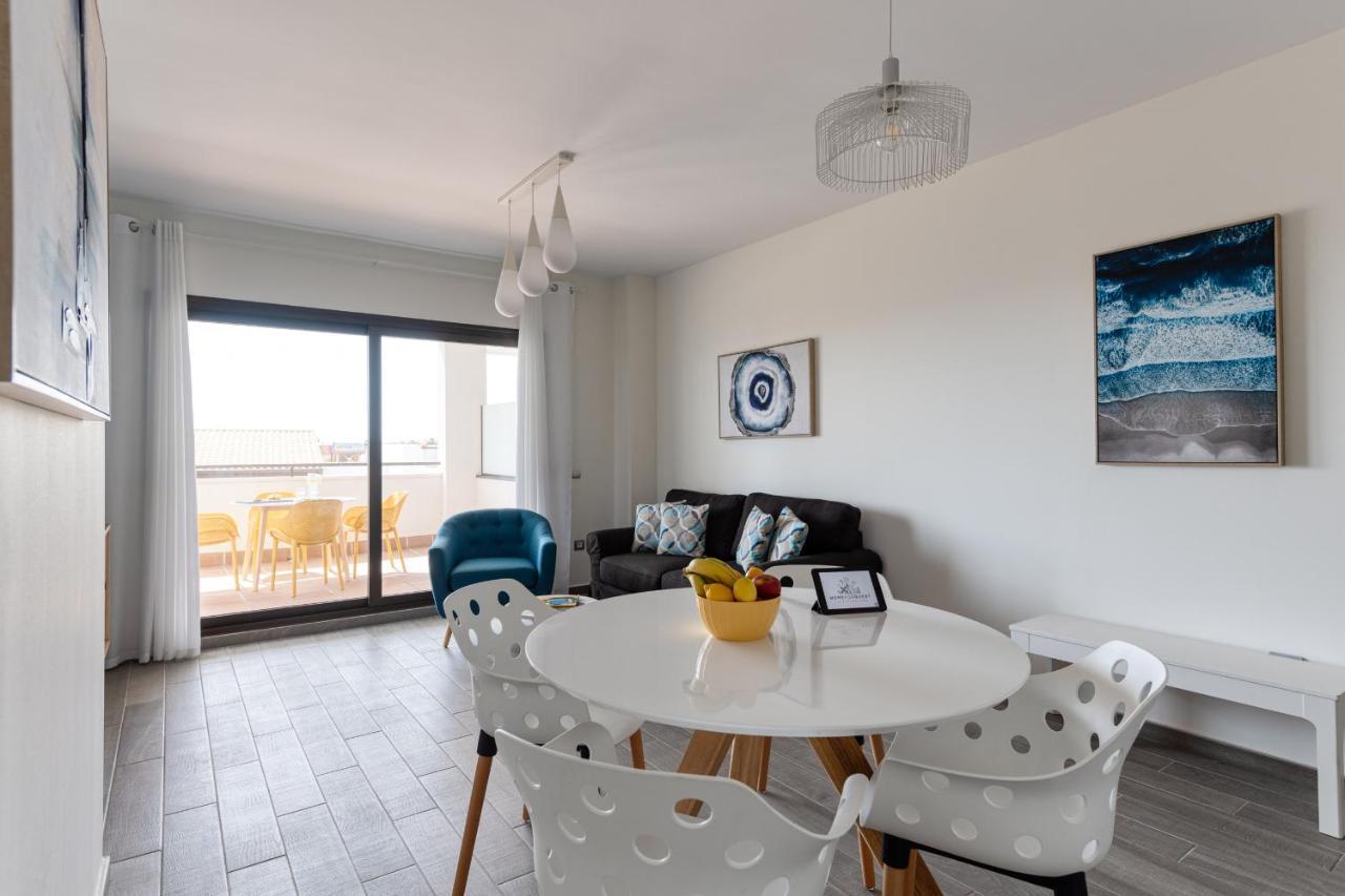 Homeforguest En Residencia De Lujo Con Terraza Y Piscina Apartment La Guirra