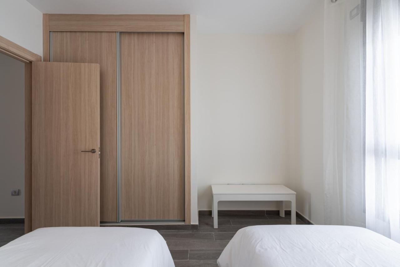 Apartment Homeforguest En Residencia De Lujo Con Terraza Y Piscina *