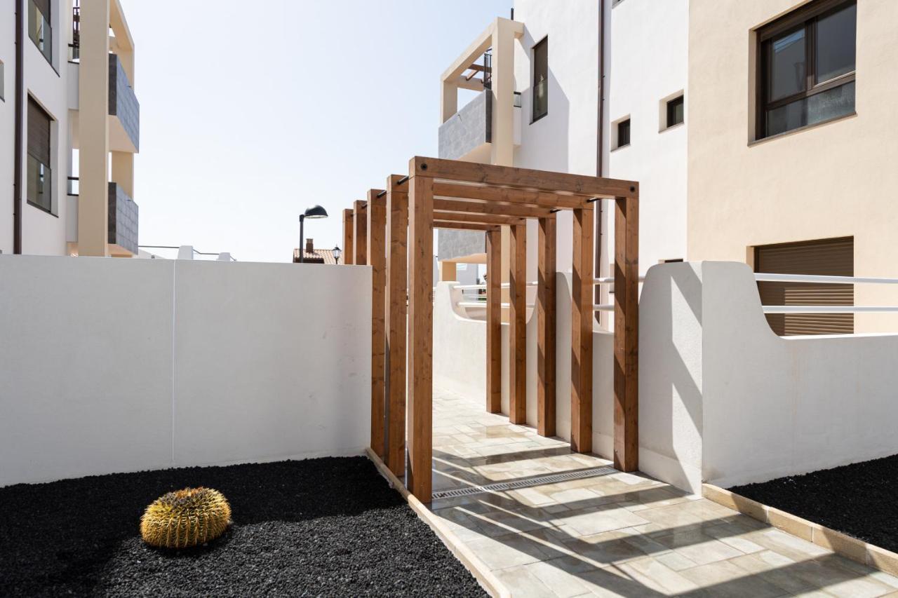 Apartment Homeforguest En Residencia De Lujo Con Terraza Y Piscina *