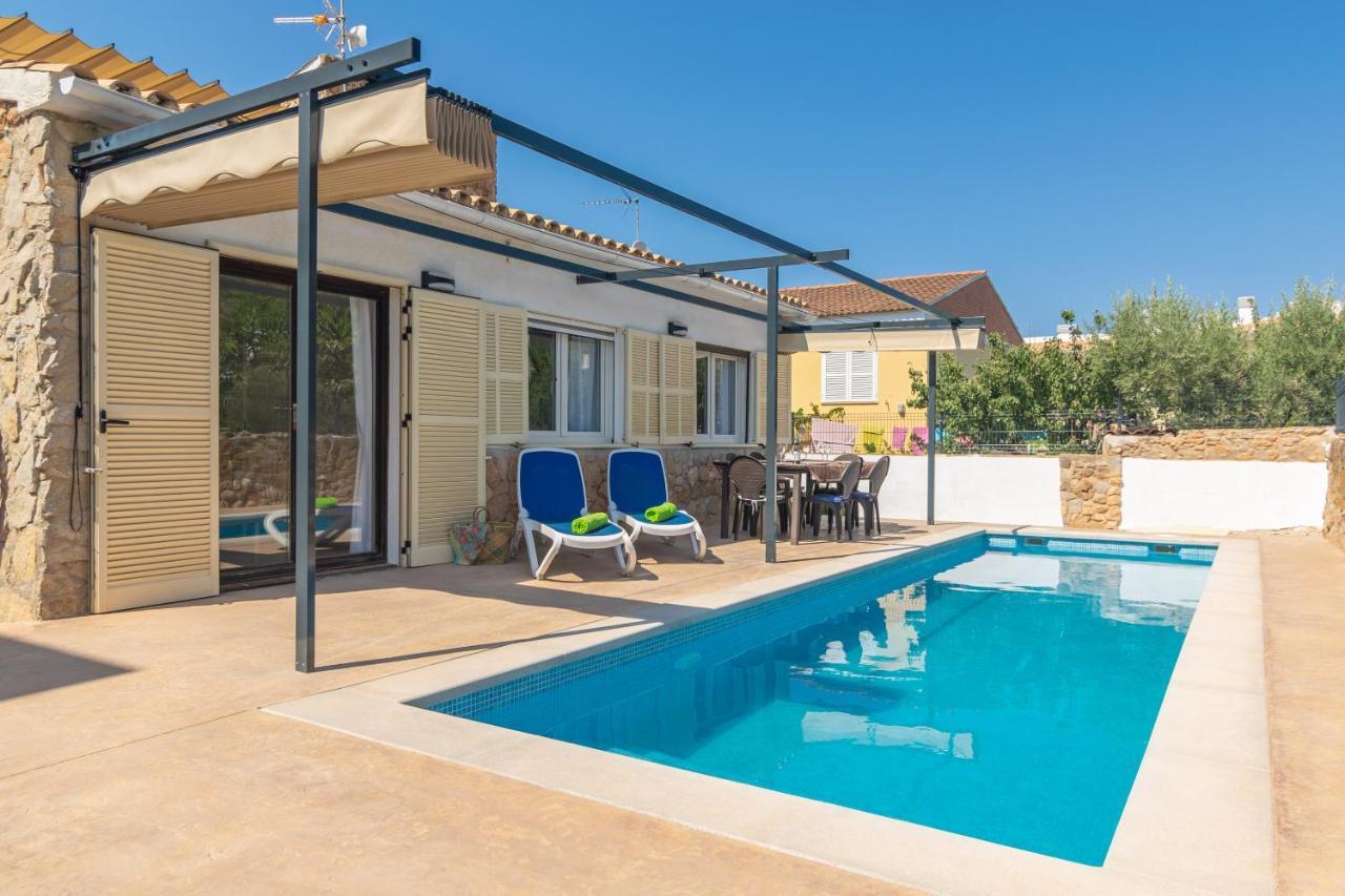 Clavell Holiday home *