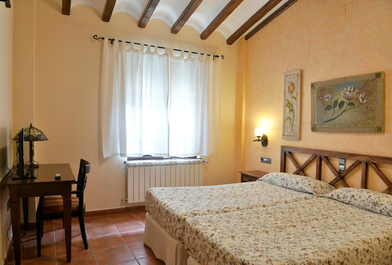 Rural La Moragona 3*