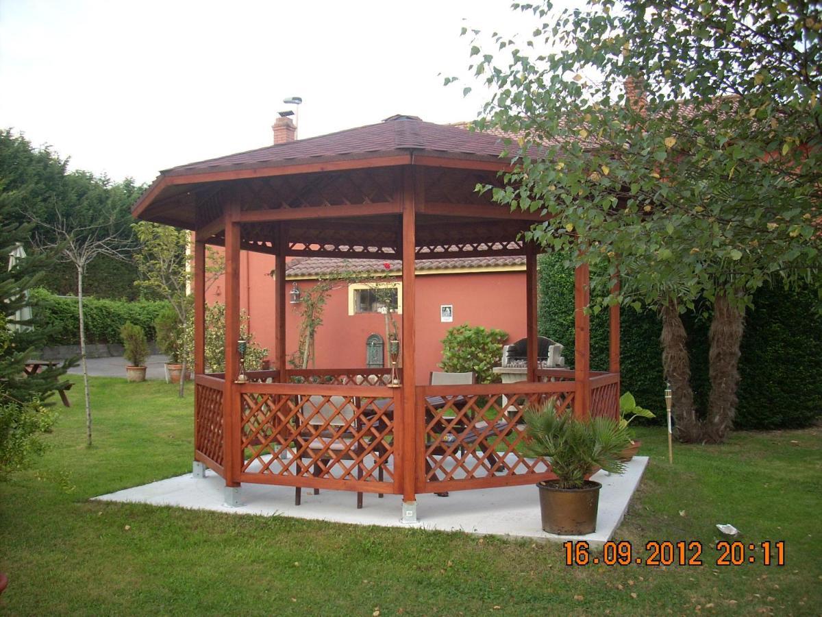 La Casa De Mamasita