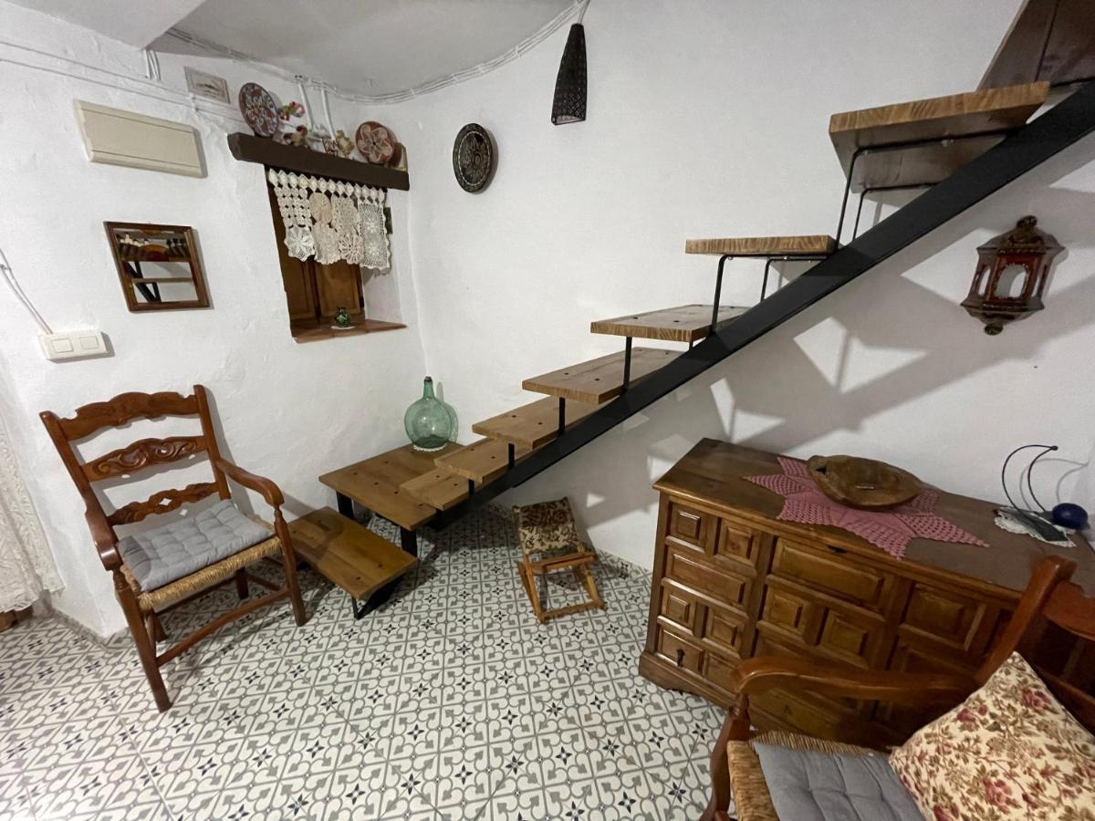 Casa De La Luna * Serón
