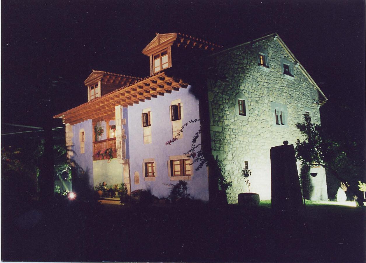 El Ama De Llaves Country house *
