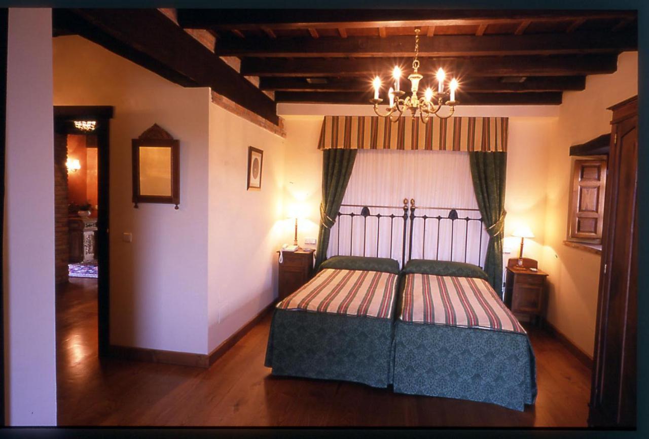 El Ama De Llaves Country house *