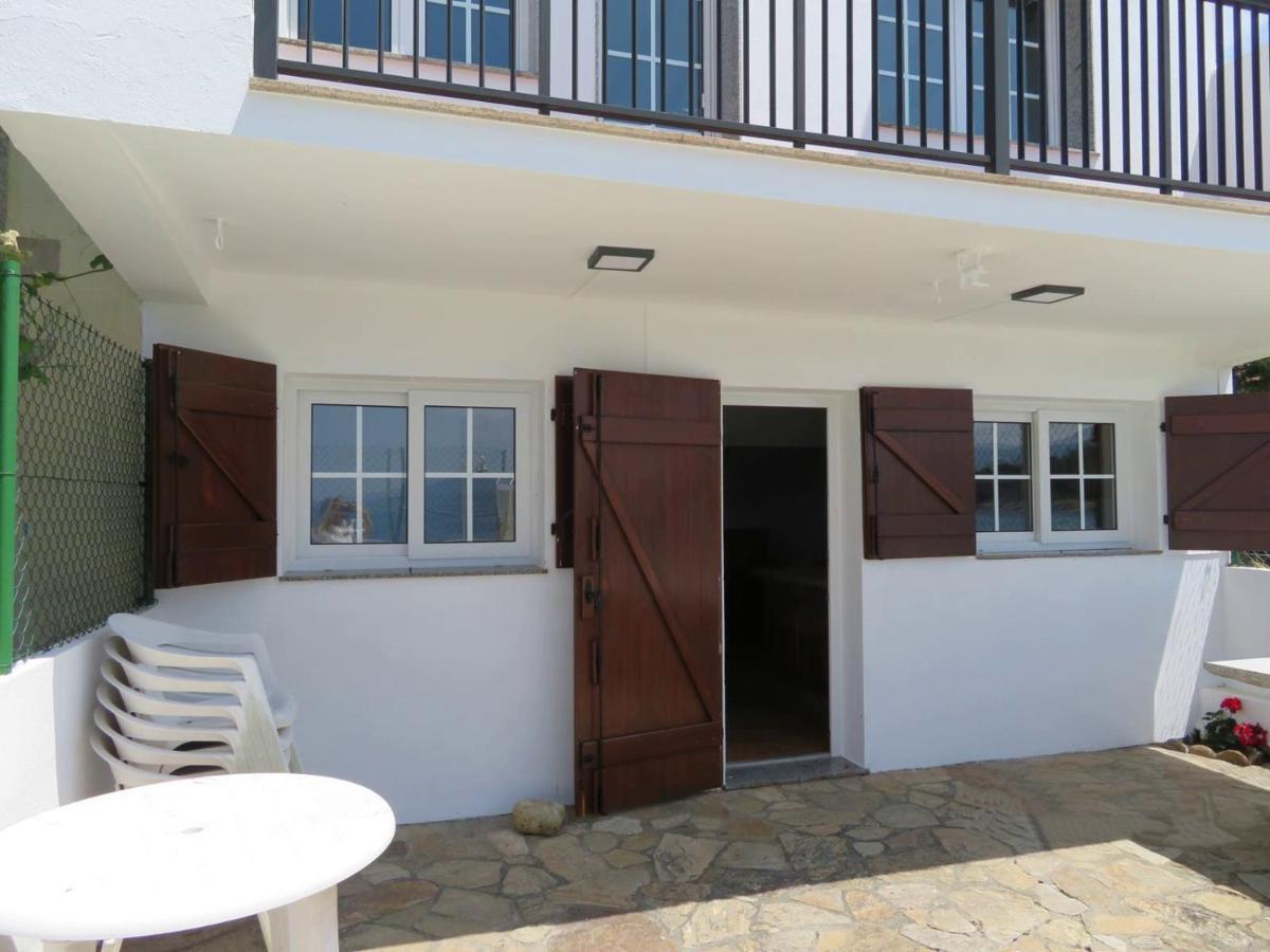 Casa En La Playa Uhia * Mosteiro