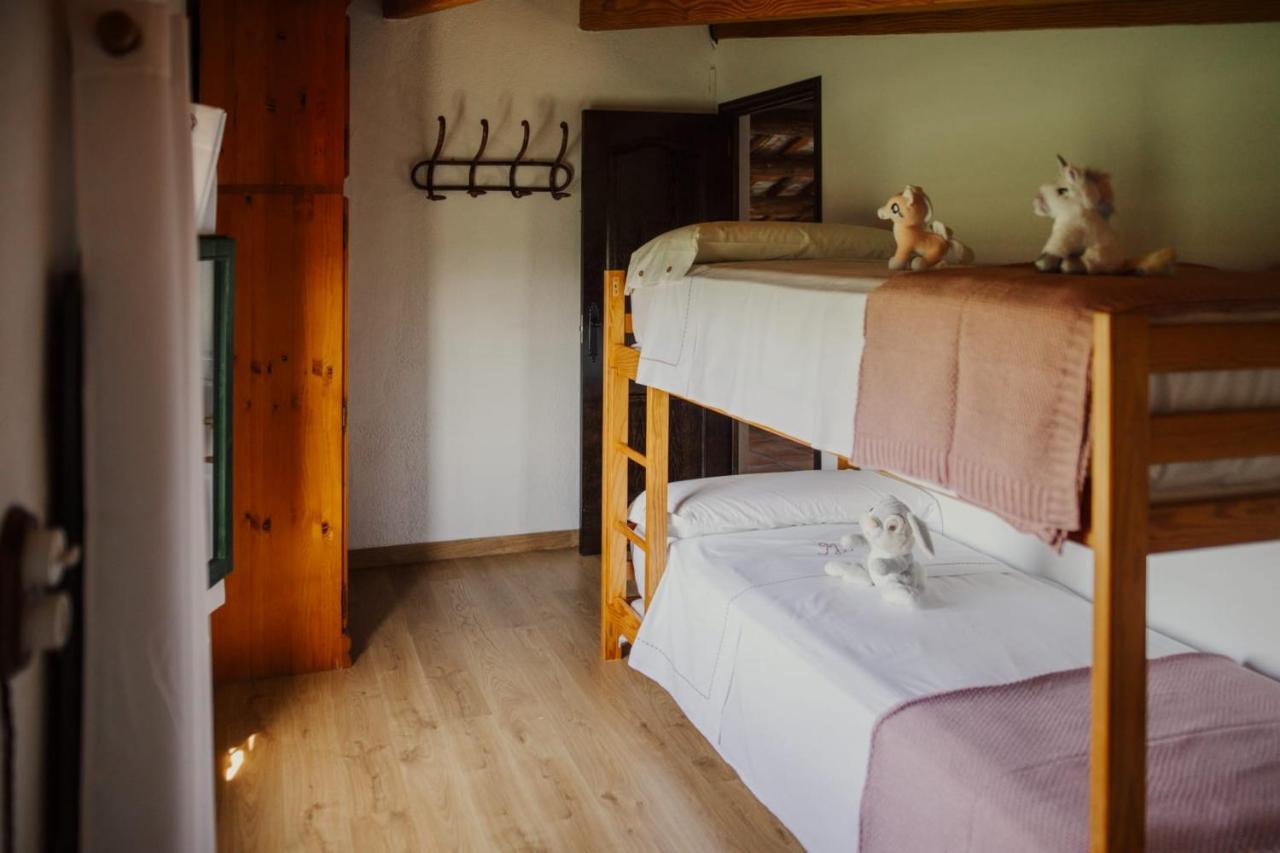 La Caseta De Panisello Holiday home *