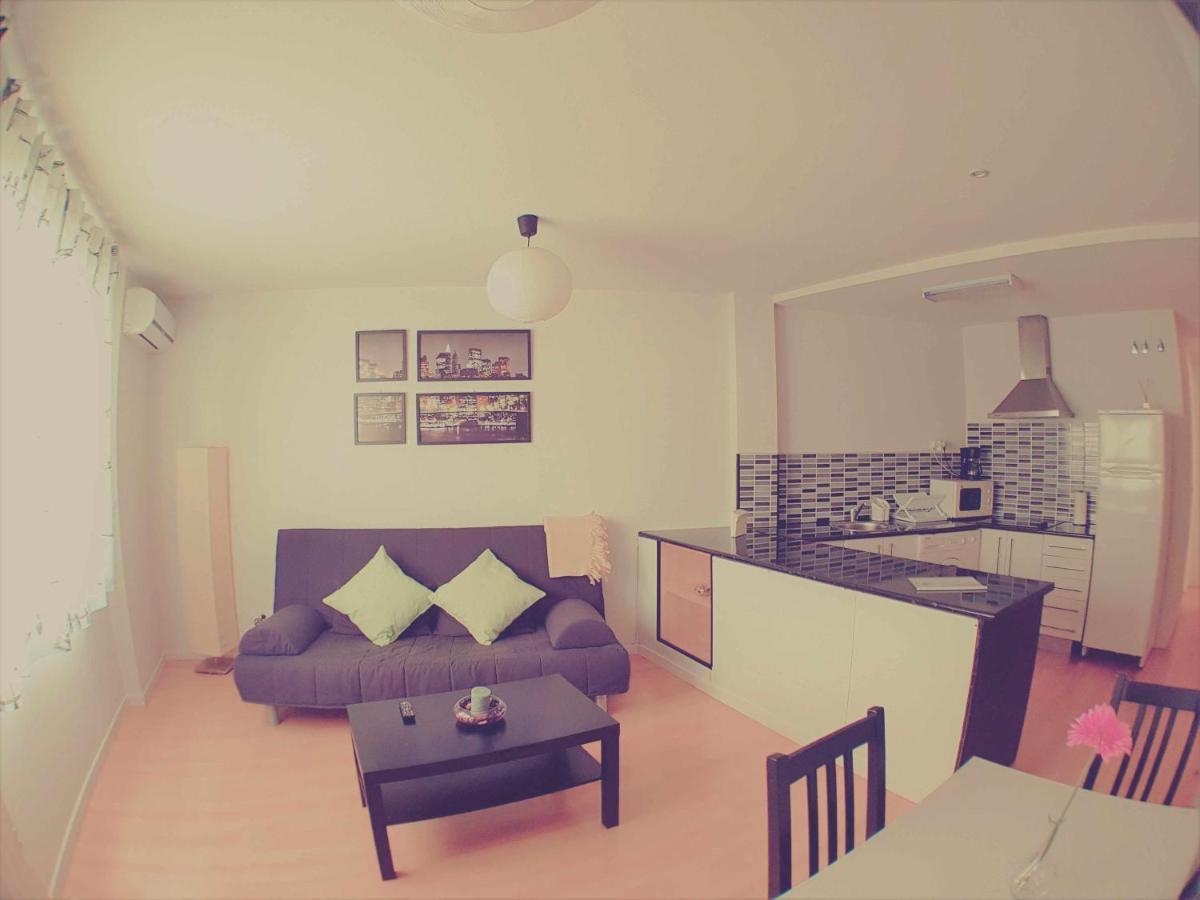 Apartamento Turísticos La Golondrina