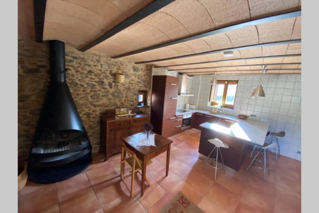 Cal Masover, Casa De Piedra Rehabilitada * Planoles (Planolas)