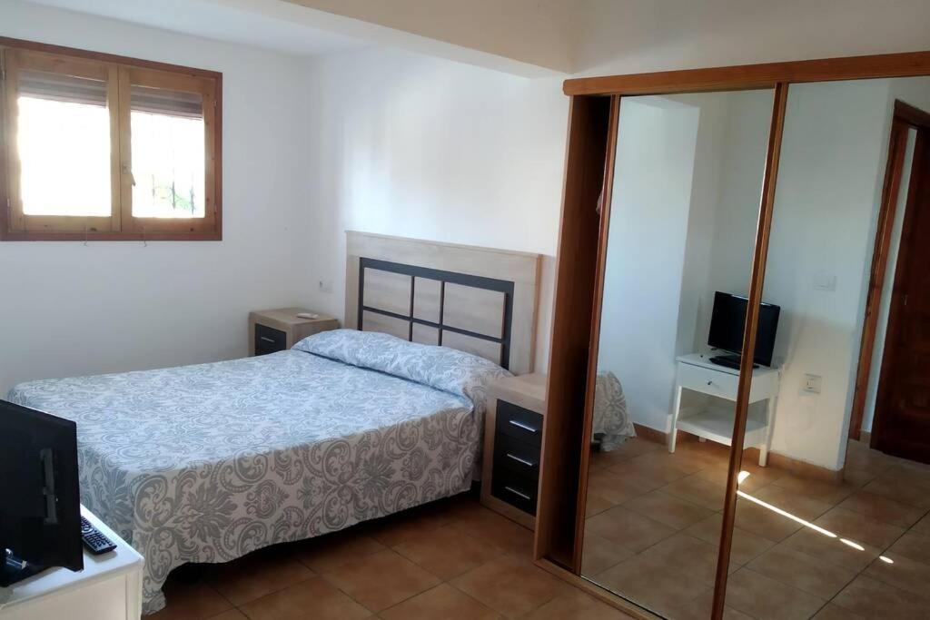 Apartamento Duplex. Muy Tranquilo. Terraza Y Bbq * Dénia