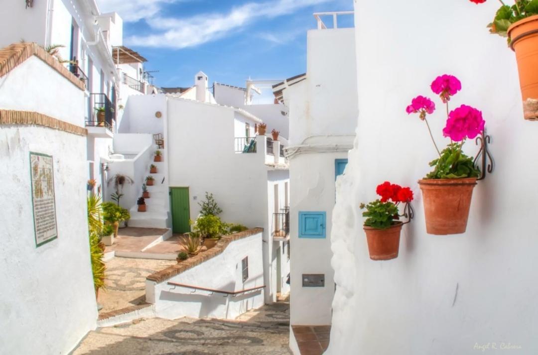 En * Frigiliana