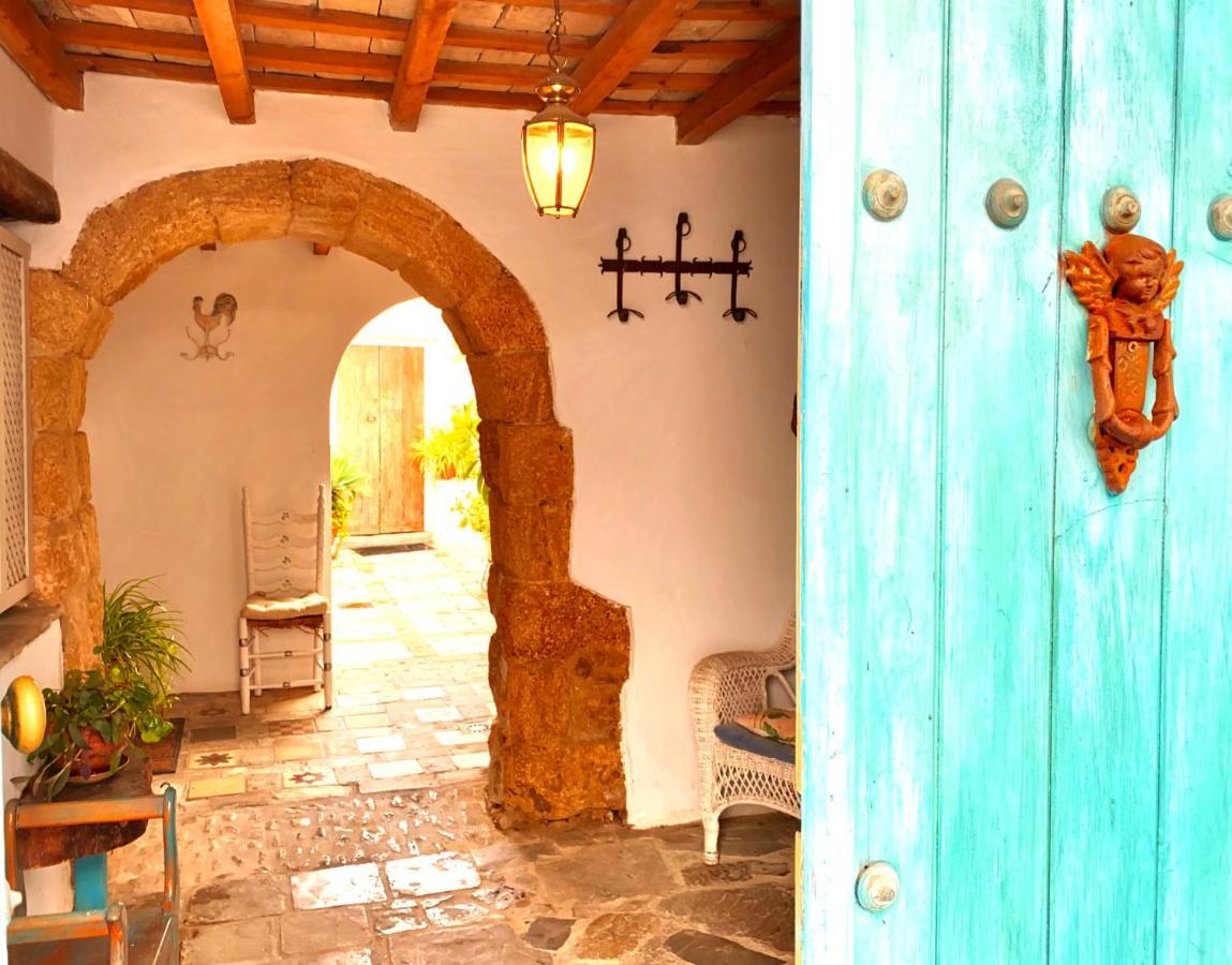 La Fuente A Casas Vejer Debra Habitación en casa particular *