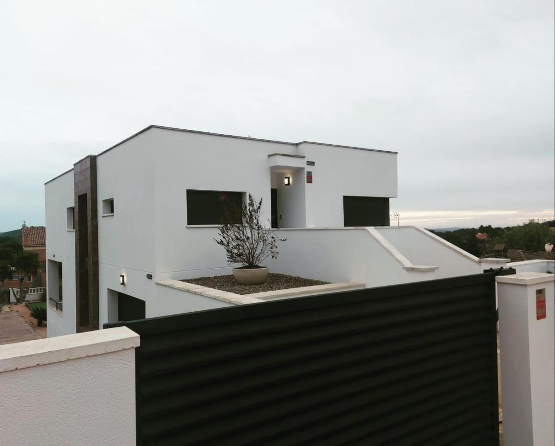 Magnifica Torre Funcional En Tarragona Juanitosweethome Сasa de vacaciones La Pineda de Santa Cristina