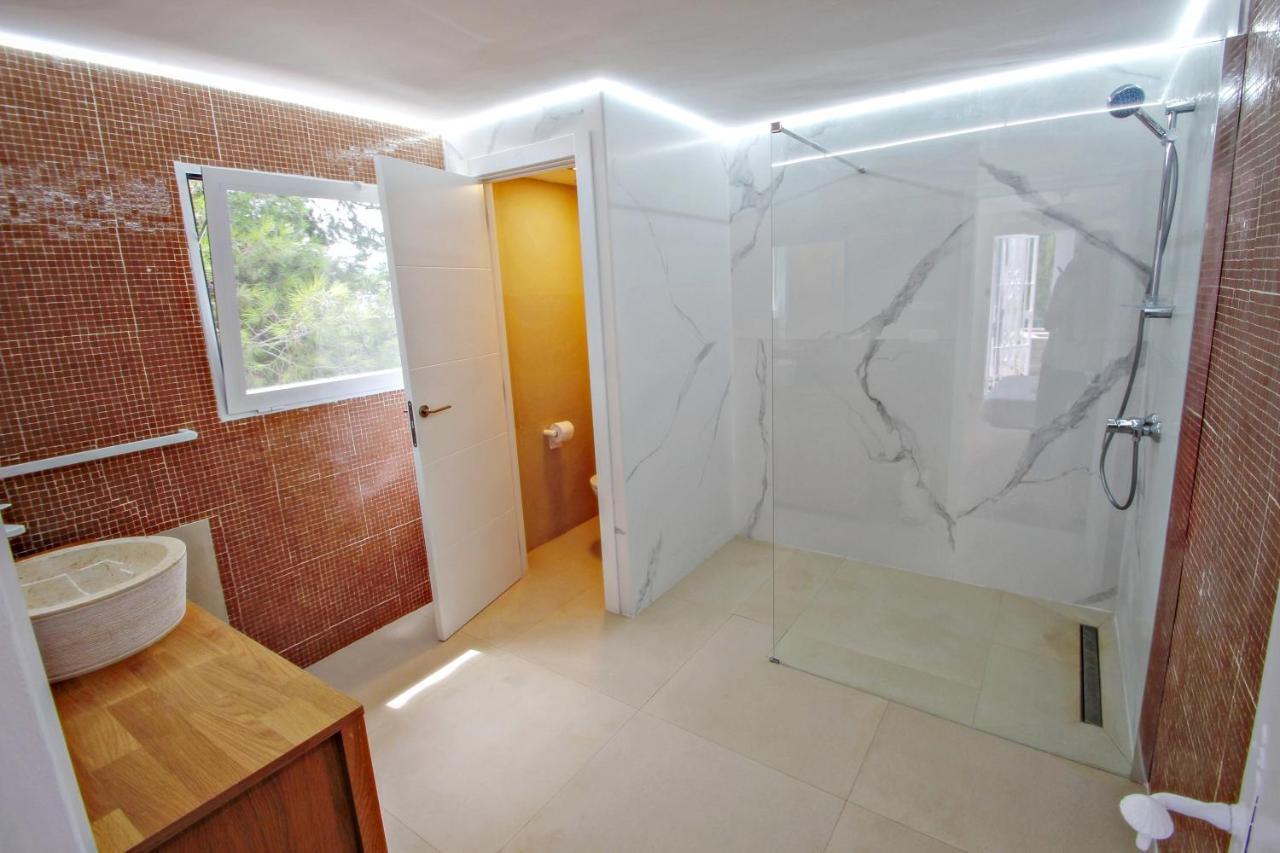 Terribles - Sea View With Private Pool In * Benissa