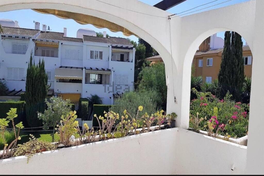 Recién Reformado Primera Línea De Playa * Jávea