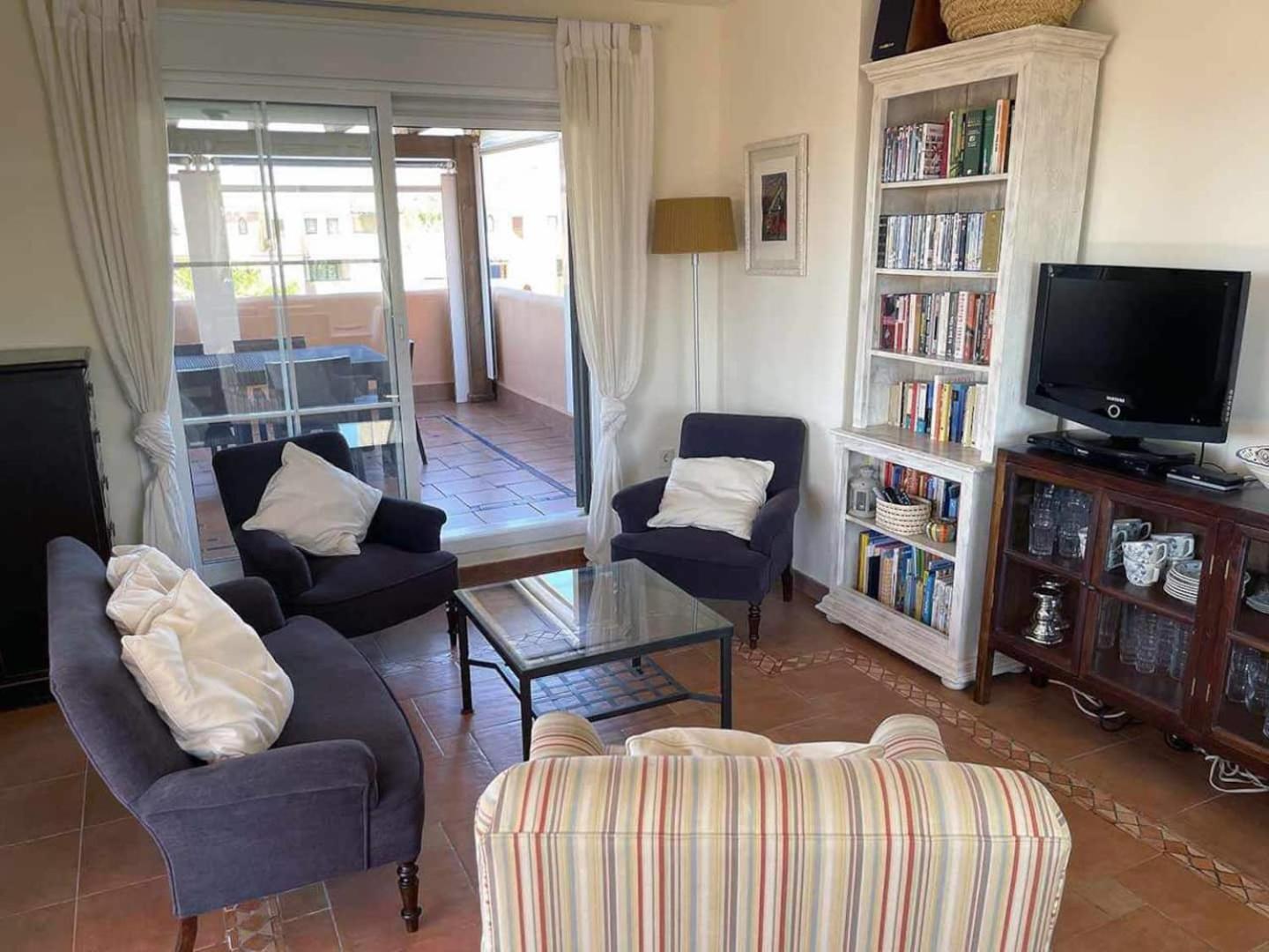 Verazul Beachside Penthouse: Fiber Wi-fi For Remote Work *