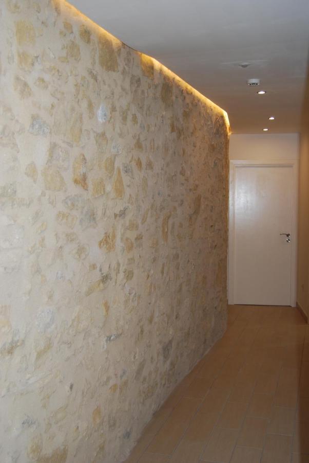 Fonda Comerc Estudio Doble *