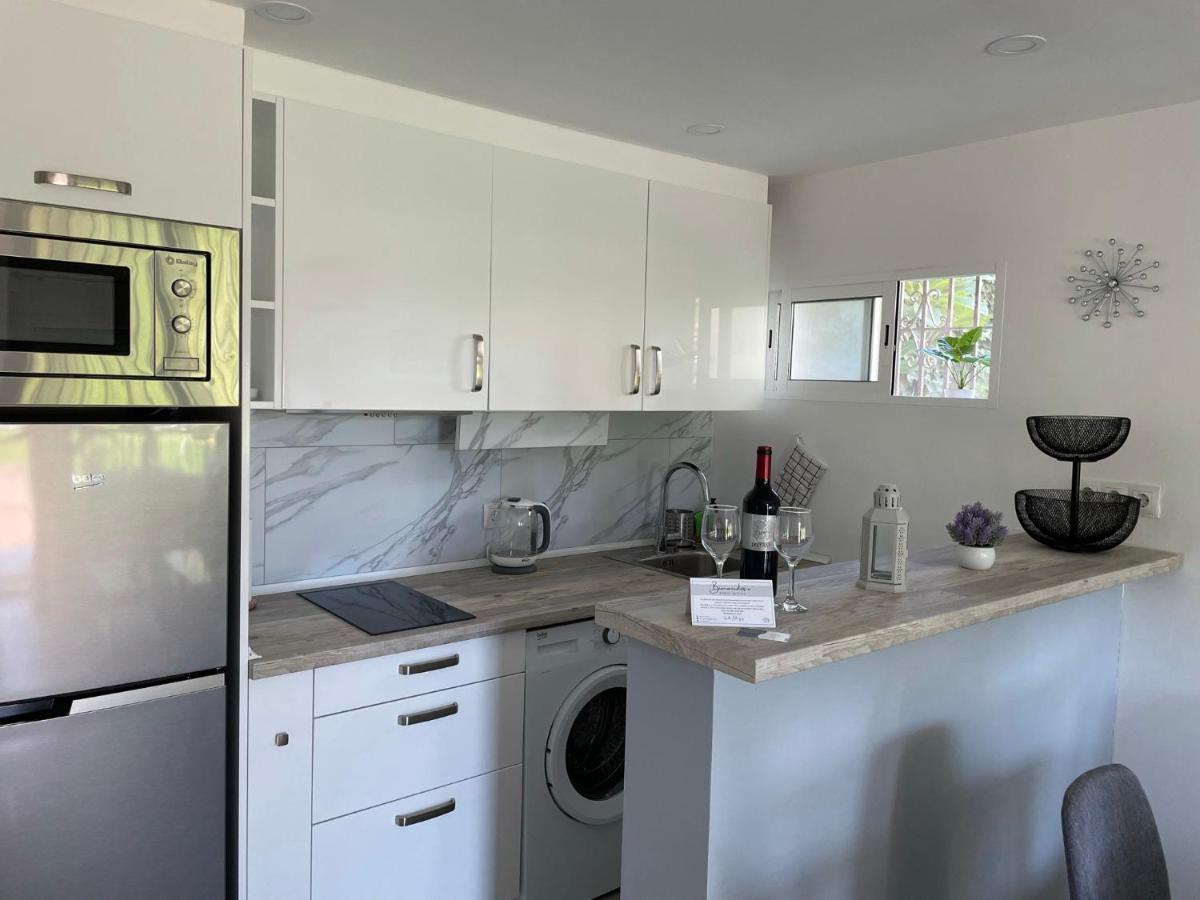 Apartamento con piscina a 500m de la playa en Benalmadena Costa Apartamento