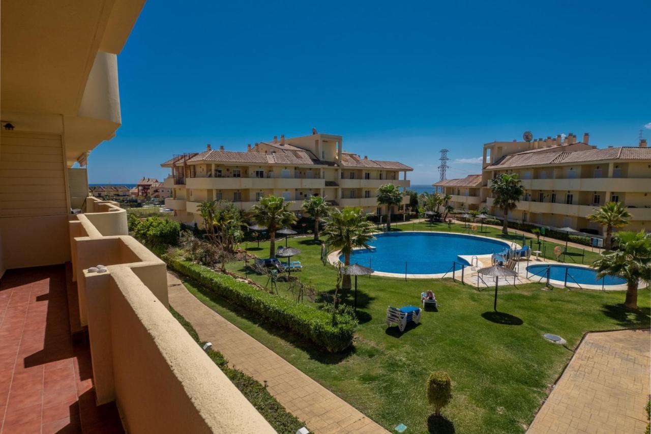 2263 - Beautiful Close From Apartment *