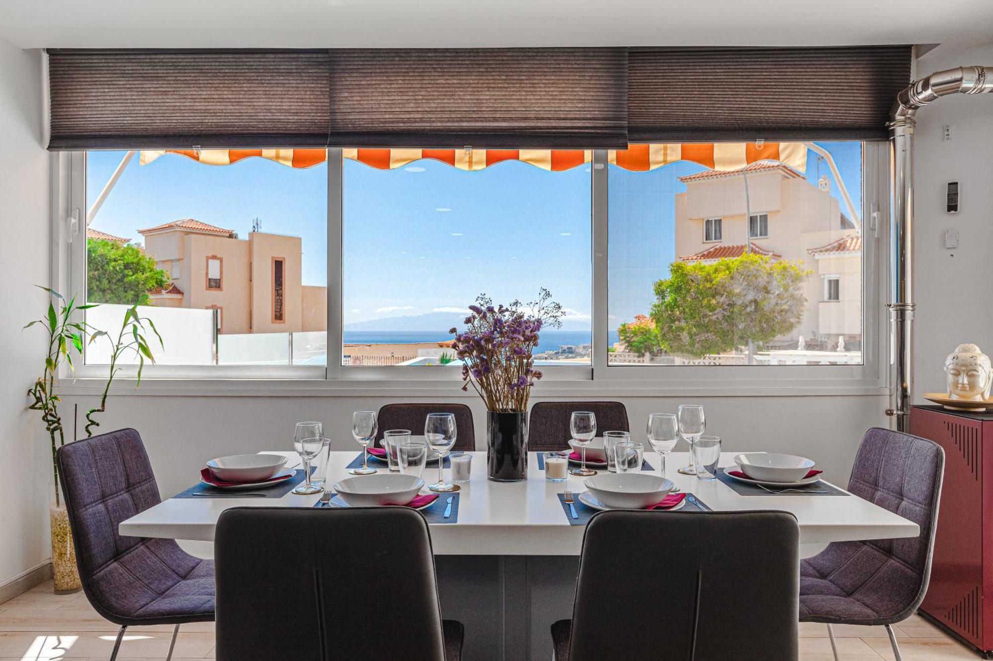 Luxury House With Private Heated Pool, Bbq And Private Parking Costa Adeje (Tenerife)