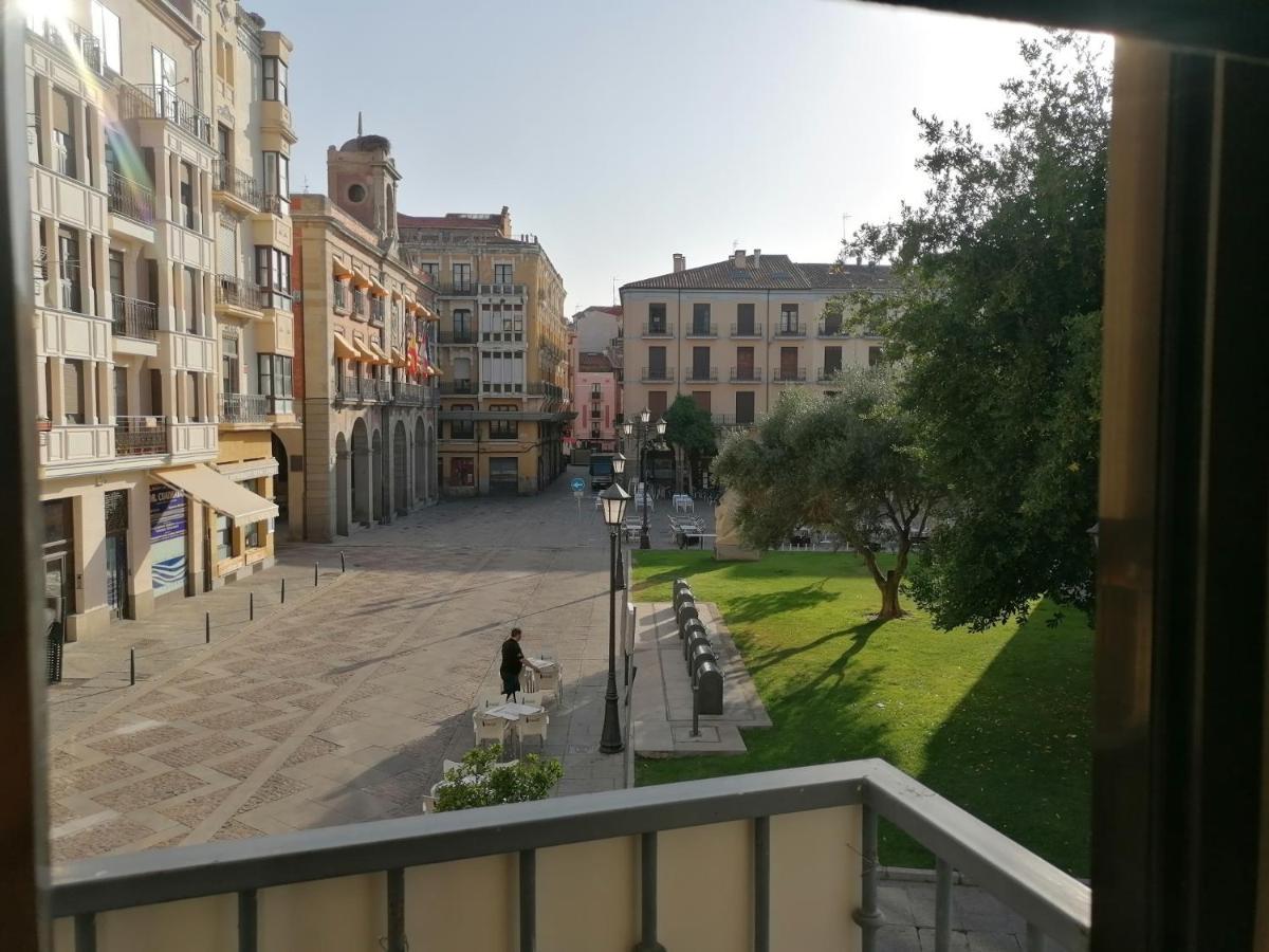 La Reina Zamora