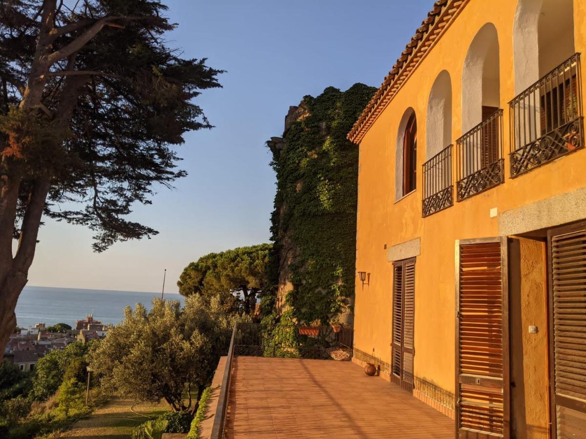 Medieval Tower & By The Sea Villa