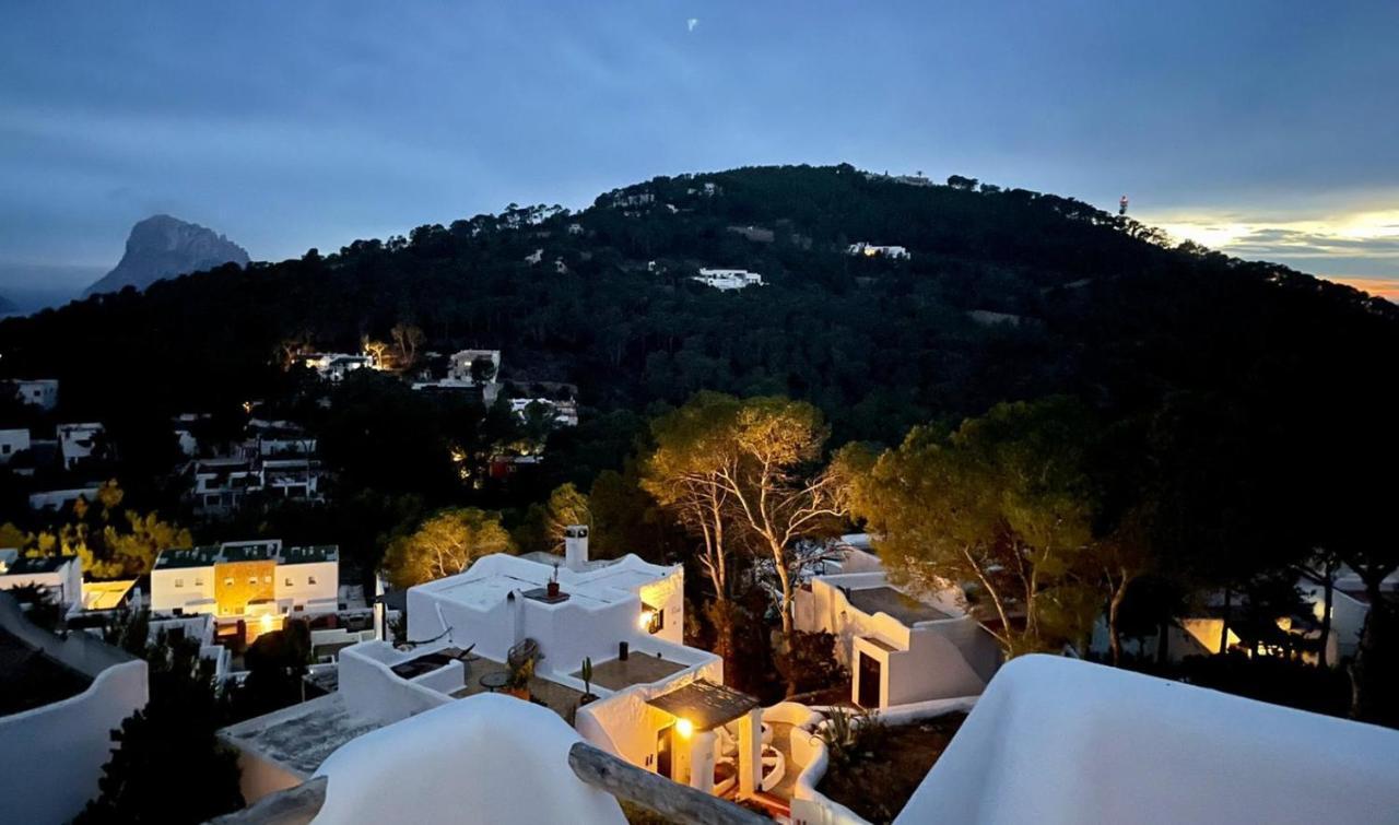 Ibiza Style Views From Terraces 1-bed House Сasa de vacaciones *