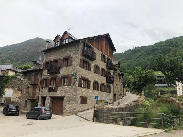 Casa Pauet D'escalarre Apartamento