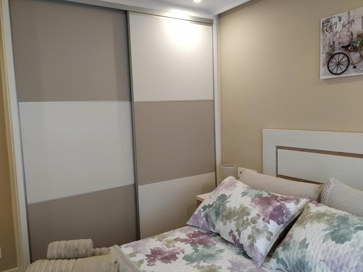 Apartamento El Capricho -piso Reformado De Lujo En El Centro Con Parking Incluido Gijón