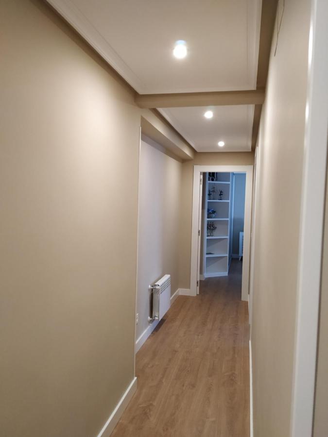 Apartamento El Capricho -piso Reformado De Lujo En El Centro Con Parking Incluido *