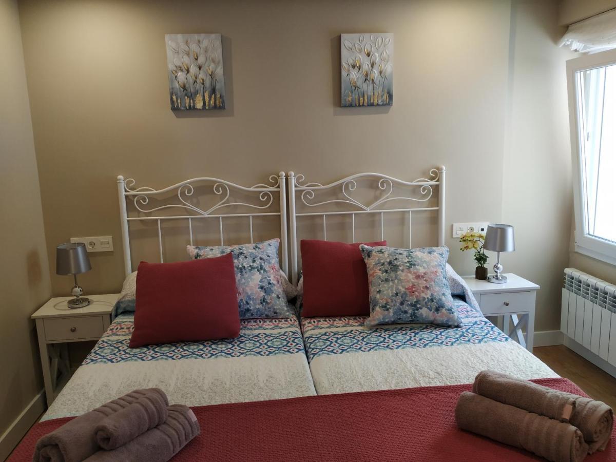 Apartamento El Capricho -piso Reformado De Lujo En El Centro Con Parking Incluido *