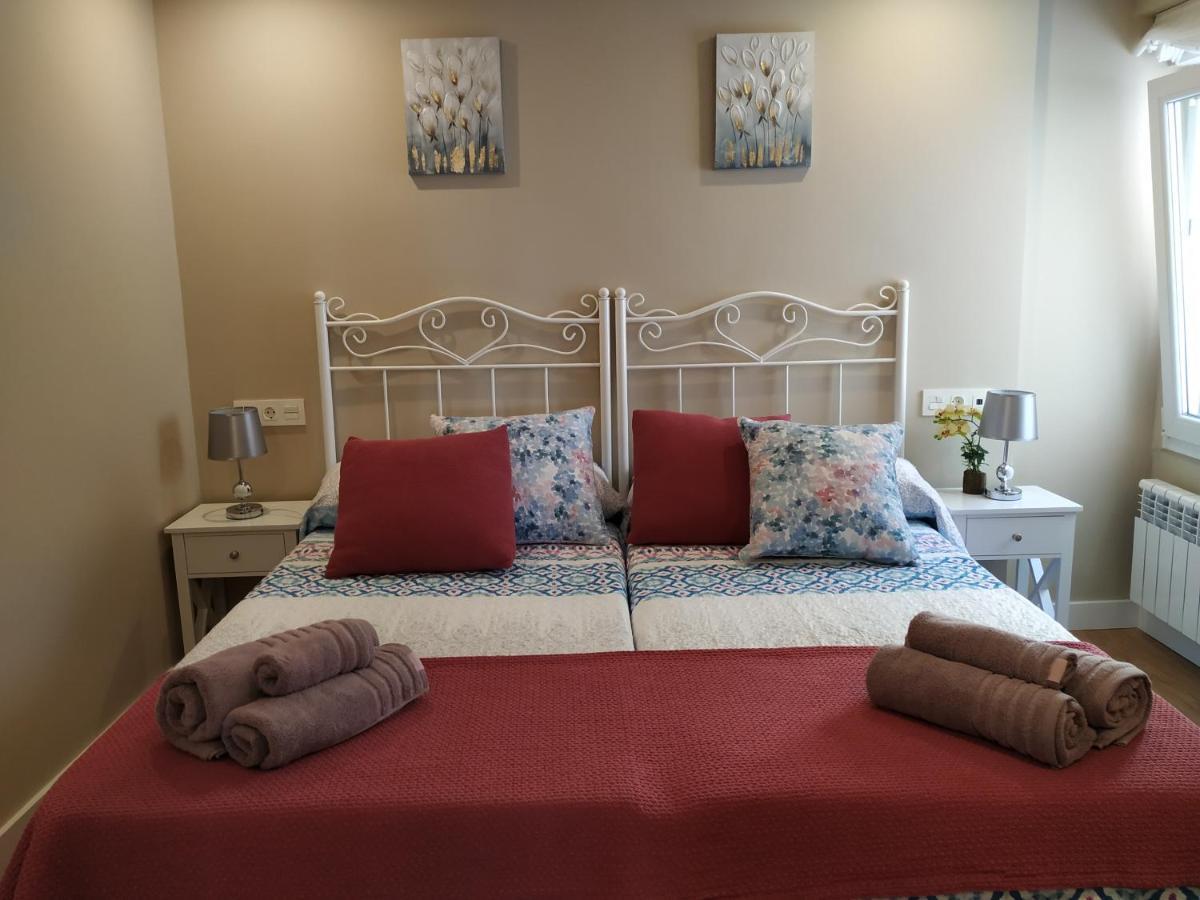 Apartamento El Capricho -piso Reformado De Lujo En El Centro Con Parking Incluido *