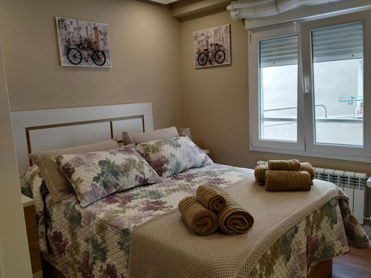 Apartamento El Capricho -piso Reformado De Lujo En El Centro Con Parking Incluido