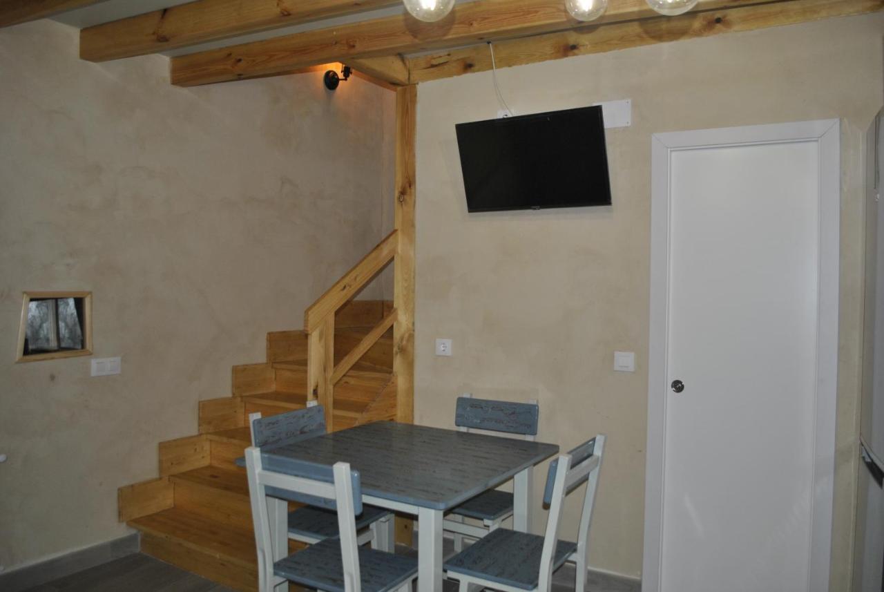 Casa Natalia, *