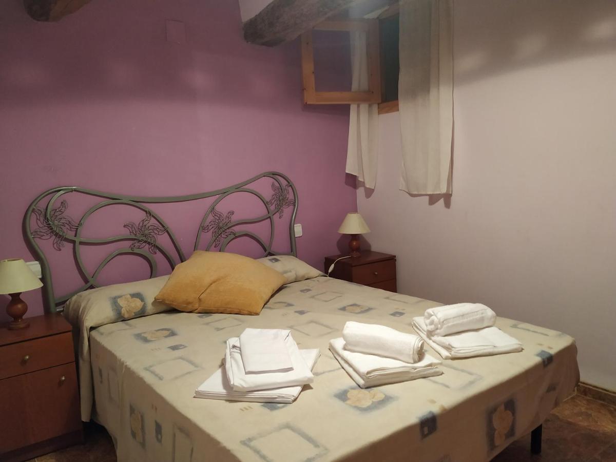 Casa Vall Bona Country house La Pobla de Massaluca