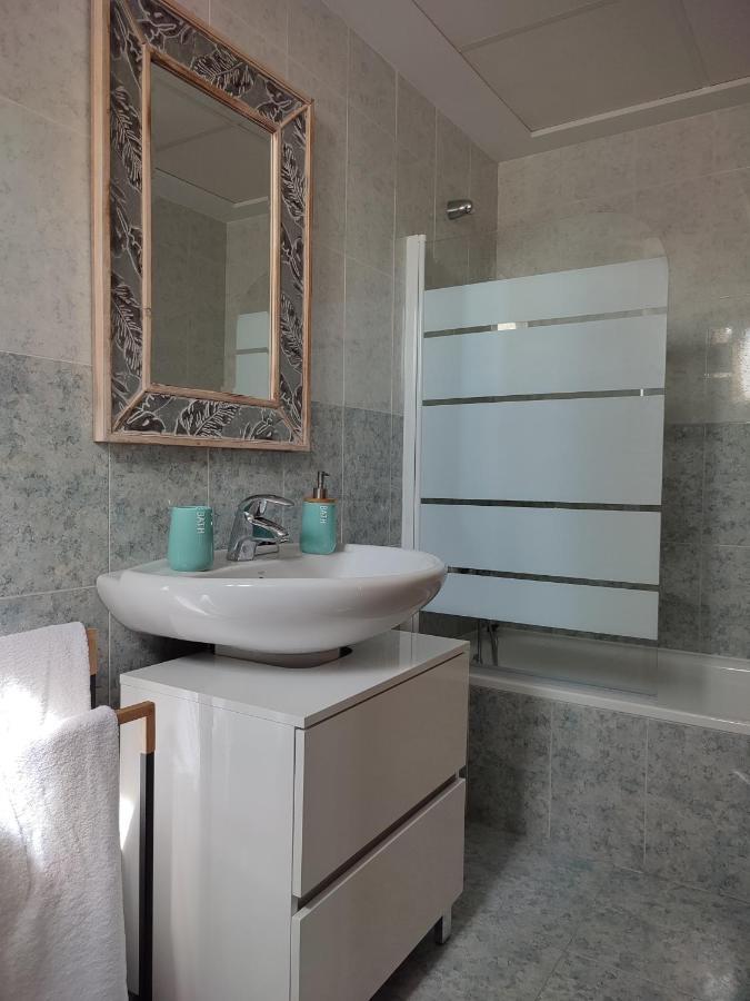 Apartamento Junto Playa Levante Con Terraza Chill-out-2 Wcs-a Estrenar Gemelos 23 Benidorm
