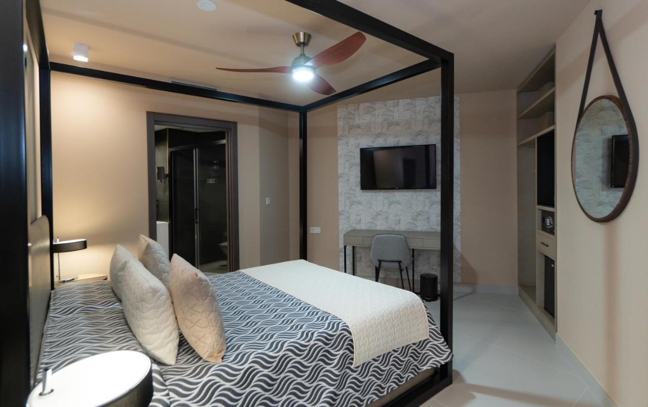 Hotel Perla Del Sur 2*