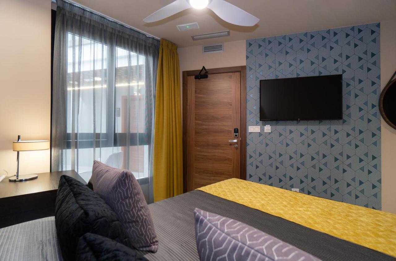 Hotel Perla Del Sur Torremolinos