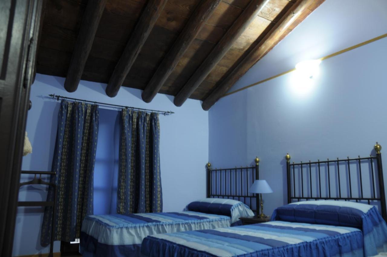 Casa Grande * Villarroya de la Sierra