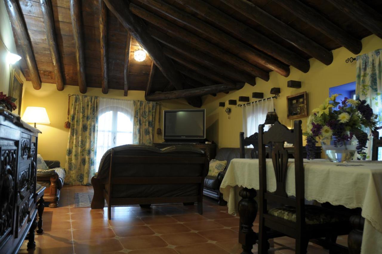 Casa Grande * Villarroya de la Sierra