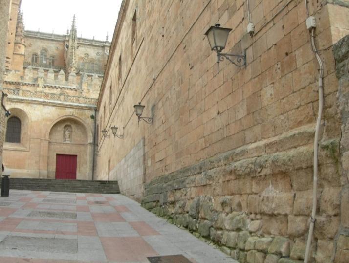 La Casa De Tentenecio