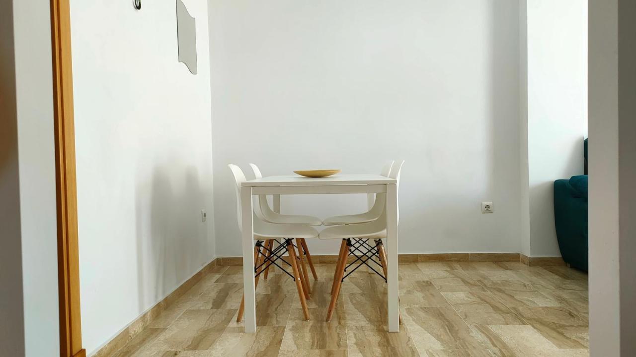 Chiclana Costa Apartment *