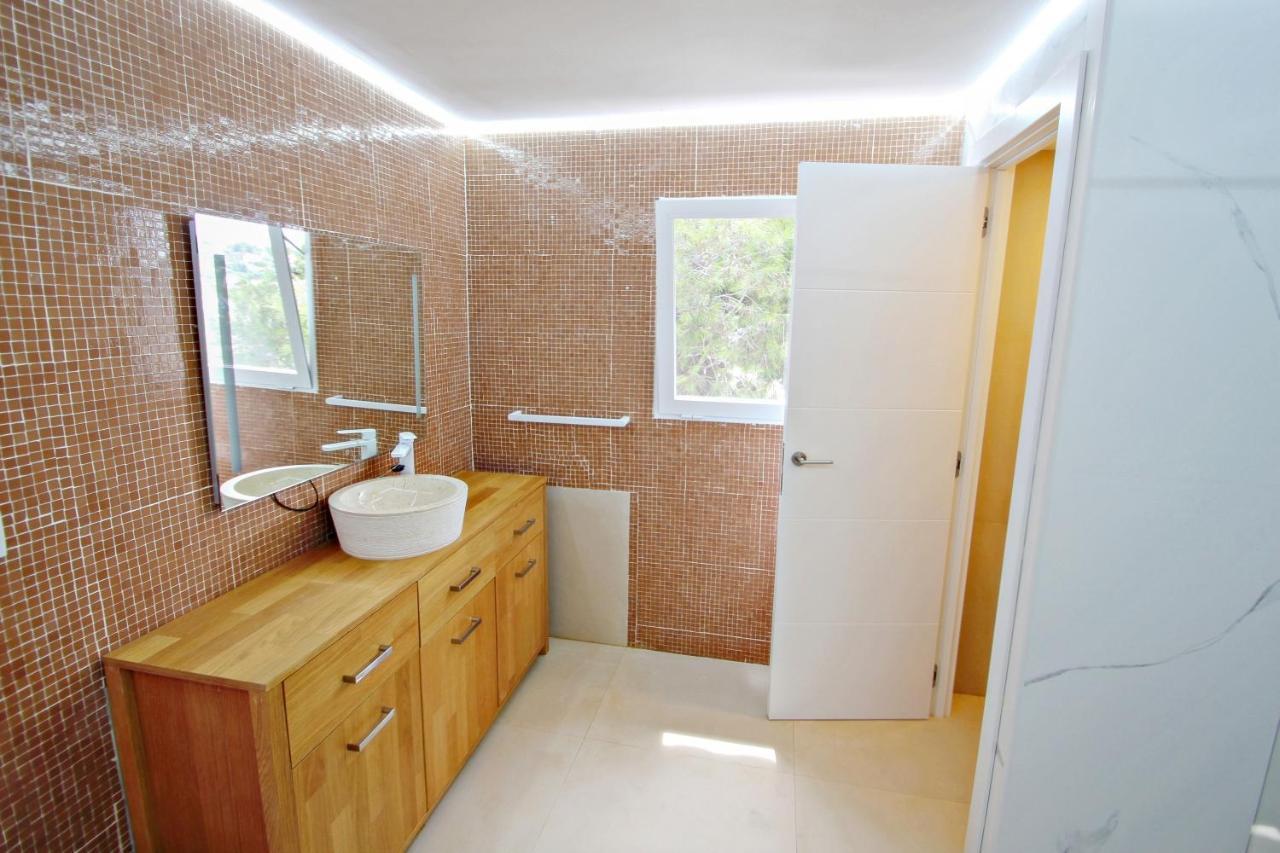 Terribles - Sea View With Private Pool In Villa *