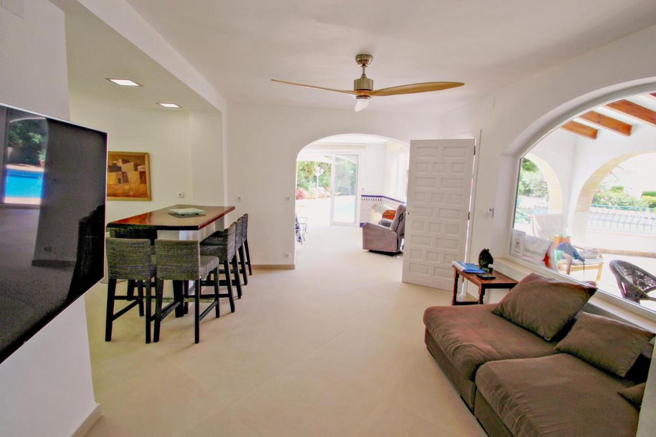Terribles - Sea View With Private Pool In