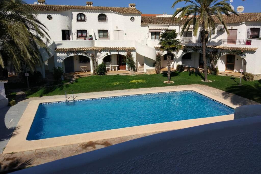Apartamento Duplex. Muy Tranquilo. Terraza Y Bbq * Dénia