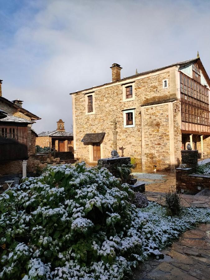 Country house As Casas Do Retratista Adults Only A Pontenova