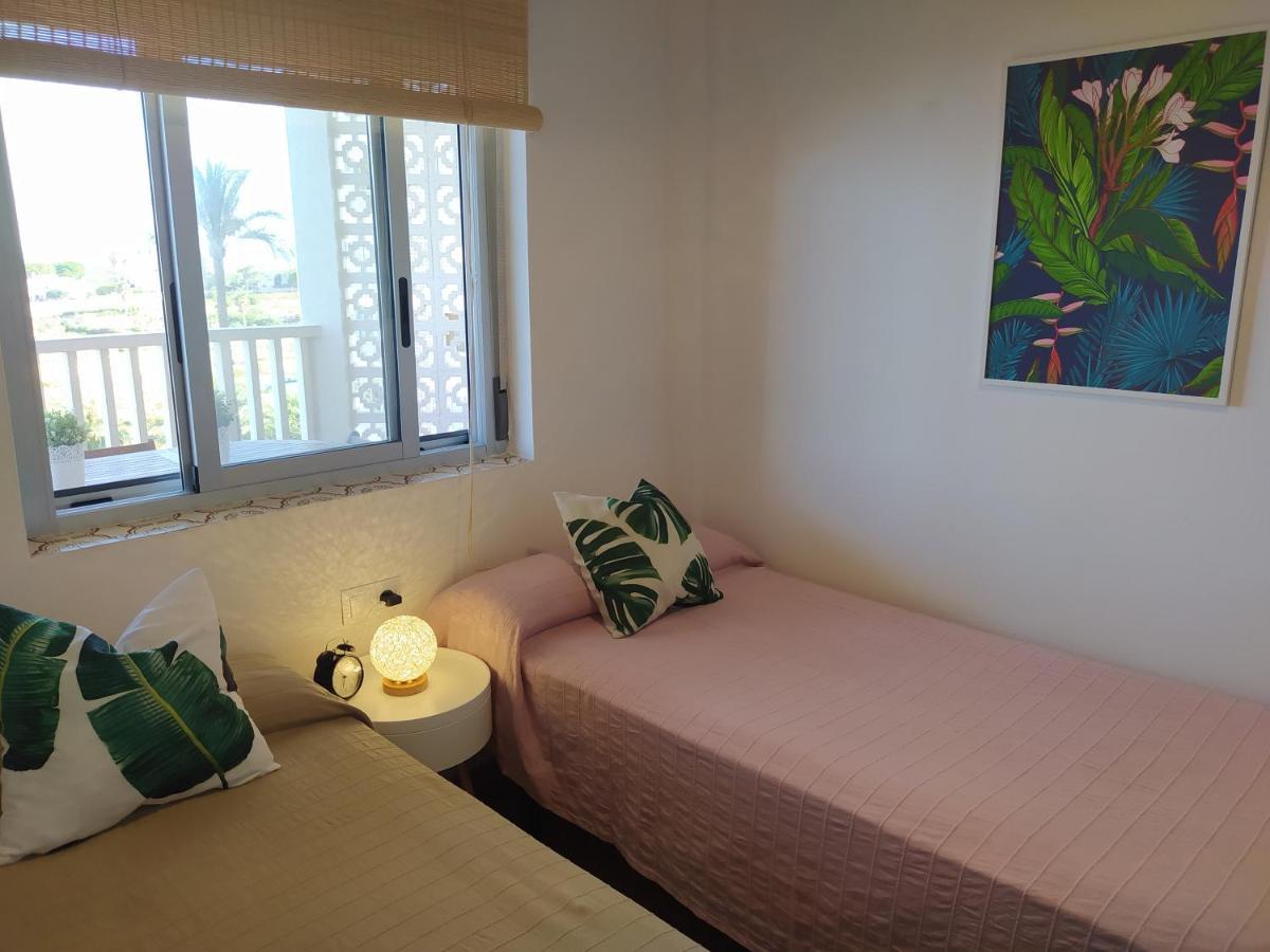 - Playa Amerador - Carrer De Gaianes, 4 *