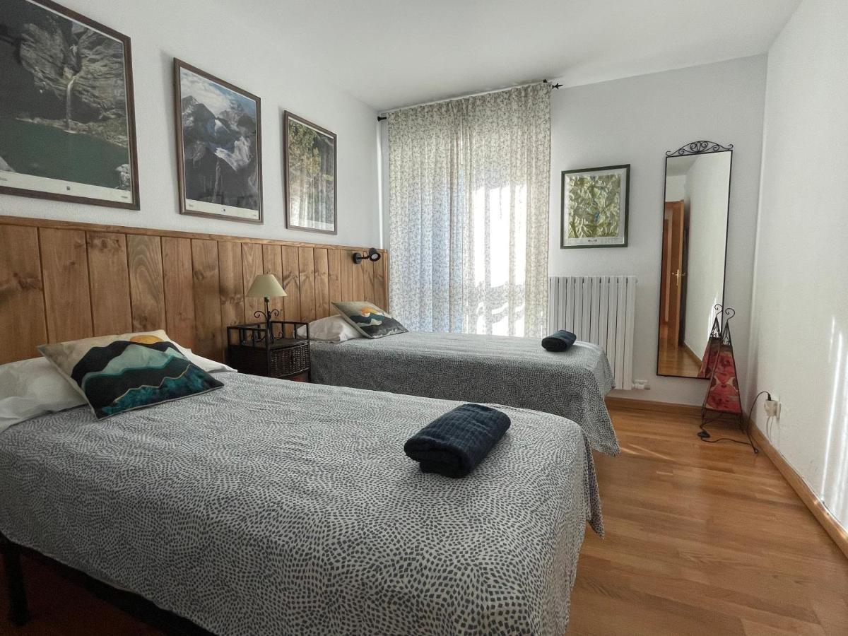 Apartment Marbore Jaca